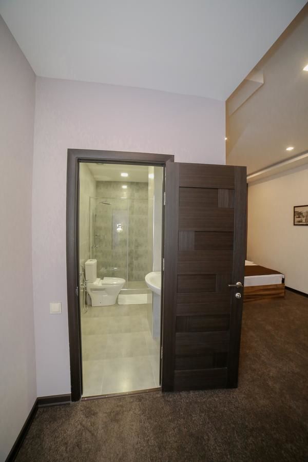 Отель Moscow Boutique Hotel Ереван