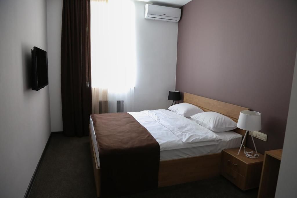 Отель Moscow Boutique Hotel Ереван-71