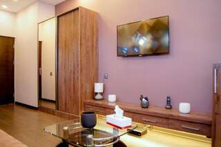 Отель Moscow Boutique Hotel Ереван Суперлюкс с кроватью размера "king-size"-13