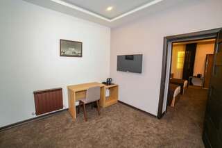 Отель Moscow Boutique Hotel Ереван Двухместный номер эконом-класса с 1 кроватью-6