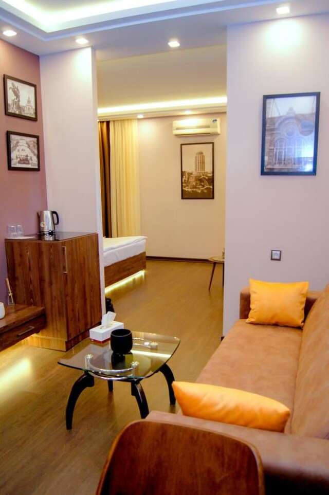 Отель Moscow Boutique Hotel Ереван-45