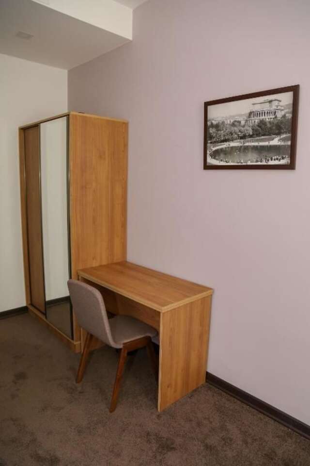 Отель Moscow Boutique Hotel Ереван-71