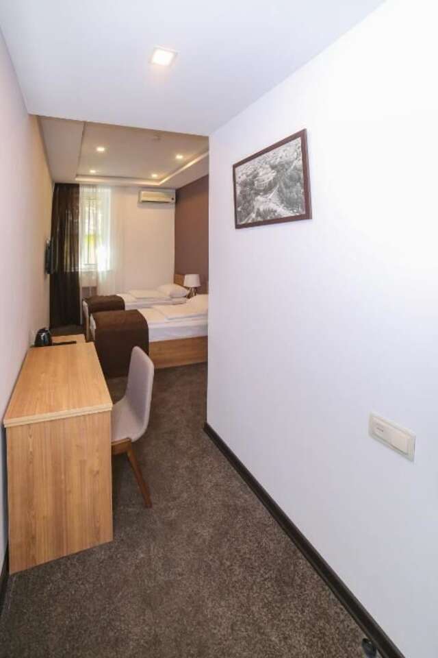 Отель Moscow Boutique Hotel Ереван-97