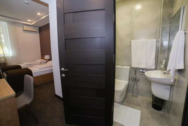 Отель Moscow Boutique Hotel Ереван-98